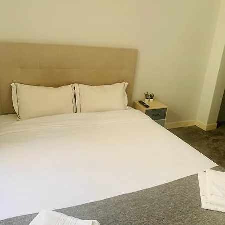 Homestay Sb Family Host Lisbon