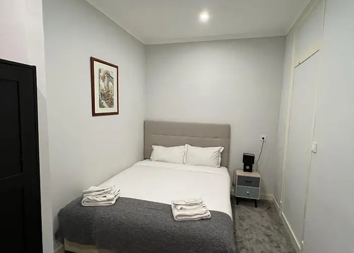 Sb Family Host Δωμάτια σε οικογενειακή κατοικία Lisboa